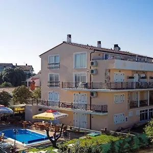 Pansion Sport Gostinjska kuća Stinjan